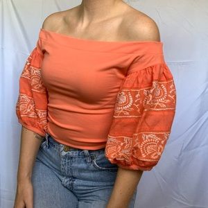🍊Free People Off The Shoulder Top🍑